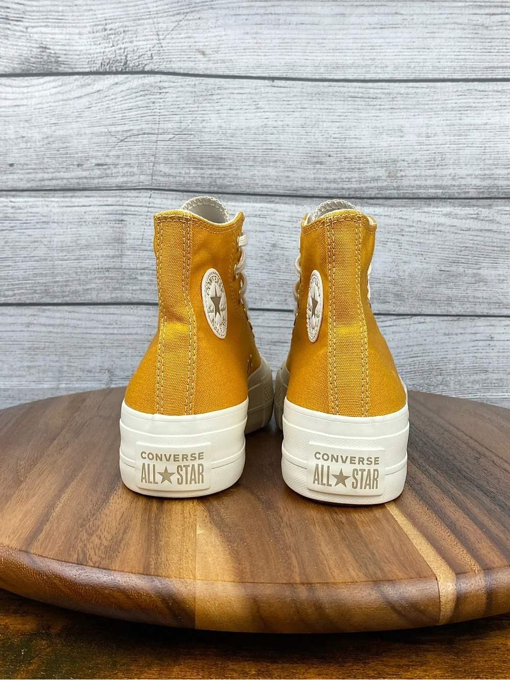 Converse Chuck Taylor All Star Platform High Sunflower Gold Shoe Womens Size 5.5